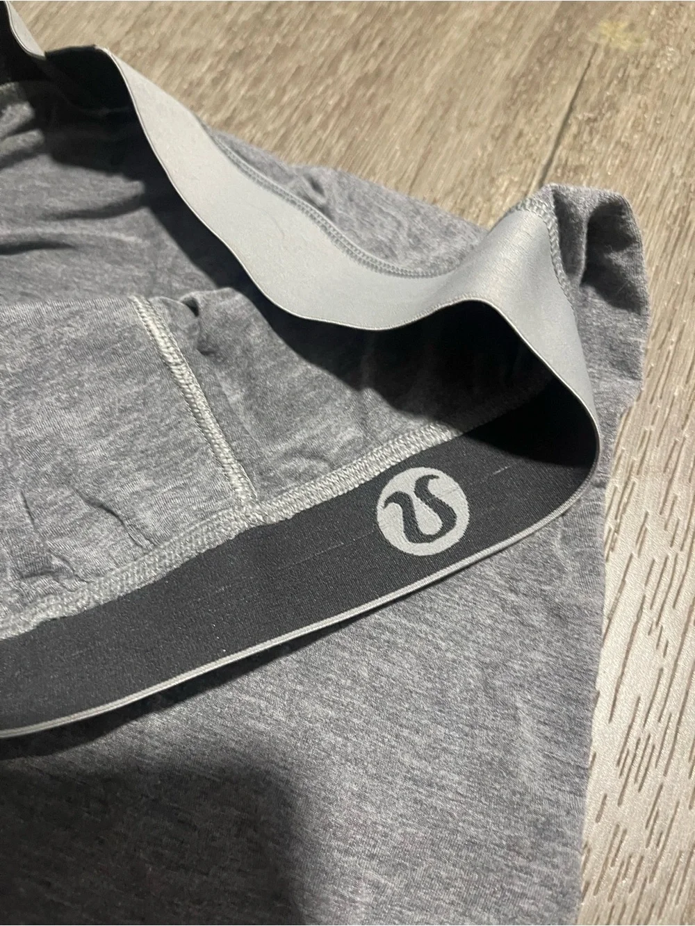 lululemon athletica Men’s Heather Gray Boxer Briefs with Logo Waistband